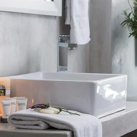 Apartman Nonis Fíra