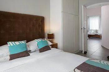 Nonis Apartman Fíra