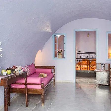 Nonis * Fira (Santorini)