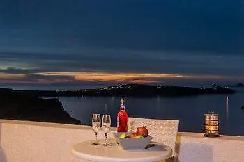 Nonis Fira (Santorini)