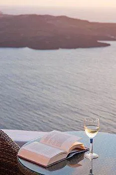 Apartment Nonis Fira (Santorini)