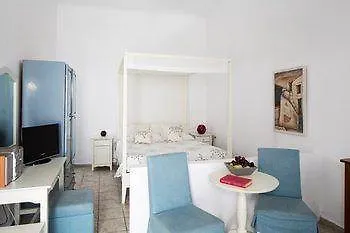 Apartment Nonis Fira (Santorini)