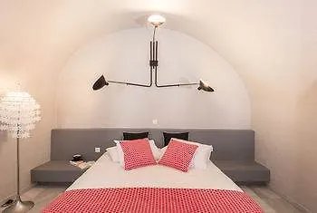 Nonis Apartment Fira (Santorini)