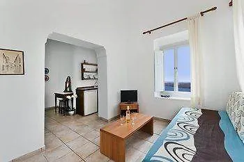 Nonis Apartment